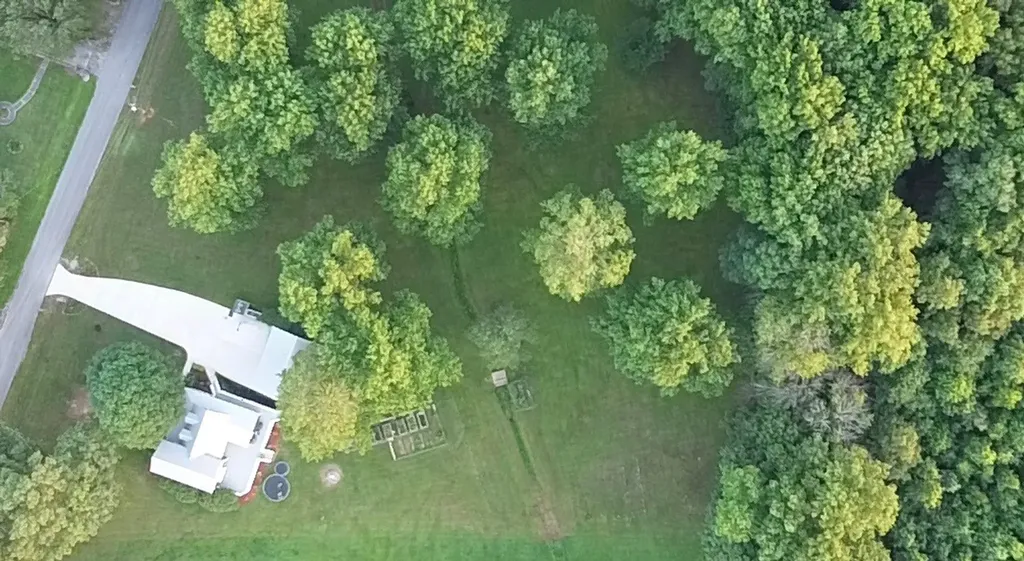 124 Amy Road Hillsboro TN 37342