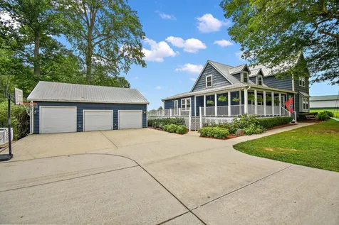 124 Amy Road Hillsboro TN 37342