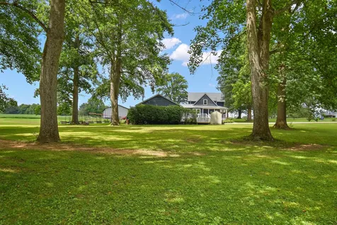124 Amy Road Hillsboro TN 37342