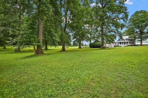 124 Amy Road Hillsboro TN 37342