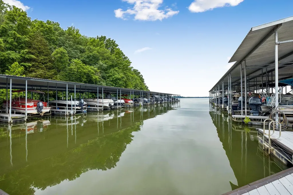 231 Green Harbor Road Old Hickory TN 37138