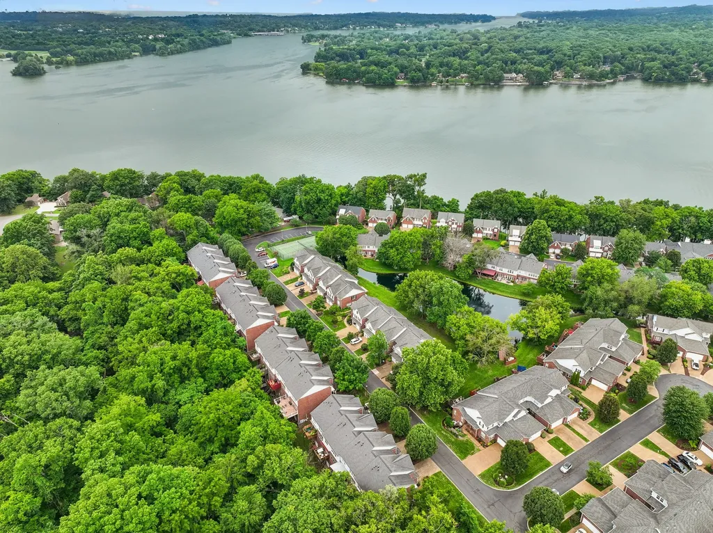 231 Green Harbor Road Old Hickory TN 37138