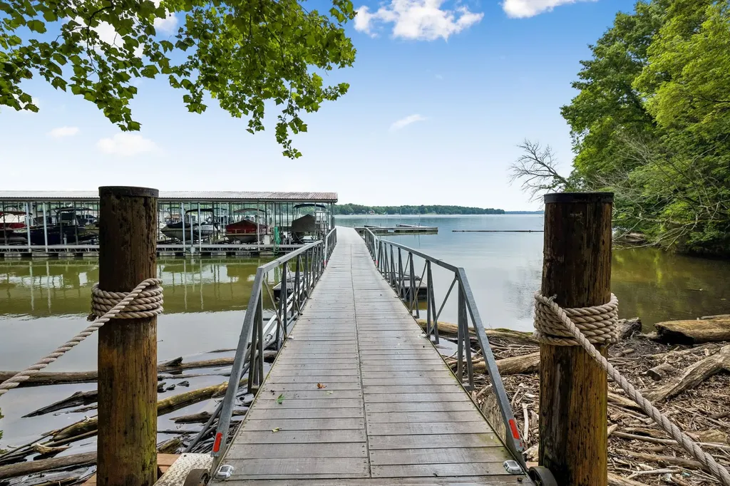 231 Green Harbor Road Old Hickory TN 37138