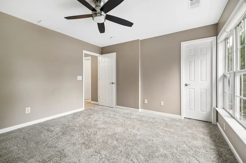 231 Green Harbor Road Old Hickory TN 37138