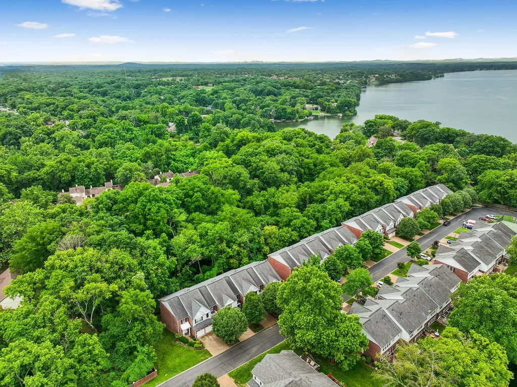 231 Green Harbor Road Old Hickory TN 37138