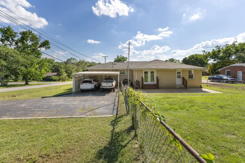 227 Bonnaridge Drive Hermitage TN 37076