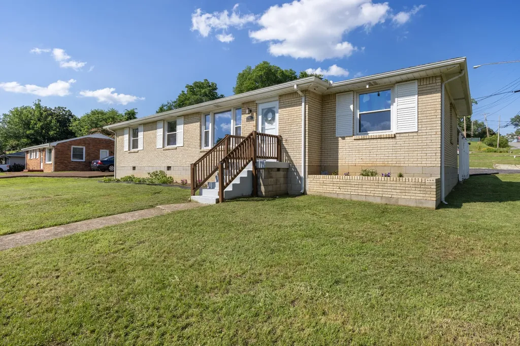 227 Bonnaridge Drive Hermitage TN 37076