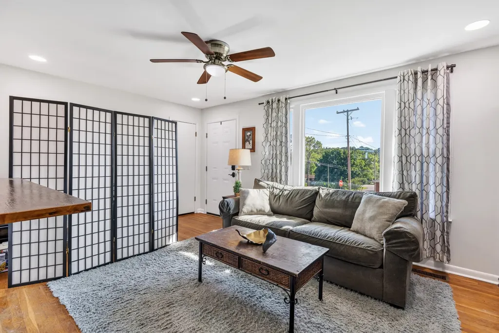 227 Bonnaridge Drive Hermitage TN 37076