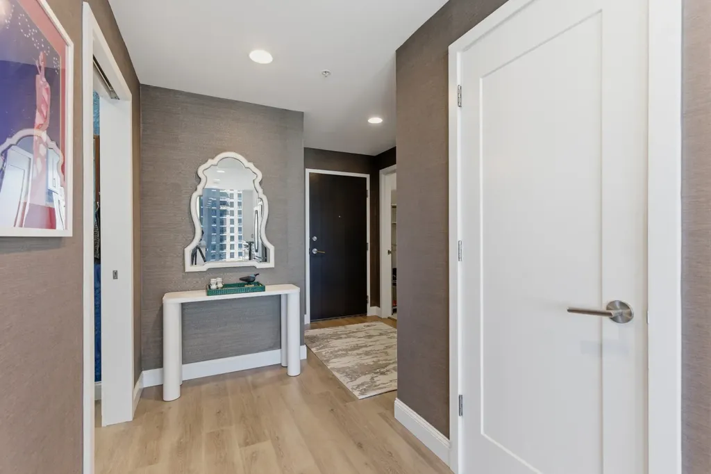 1212 Laurel Street Nashville TN 37203