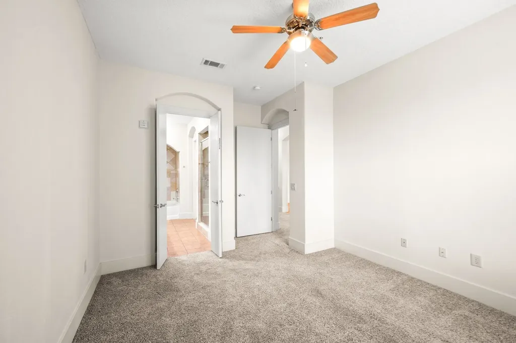 2600 Hillsboro Pike Nashville TN 37212