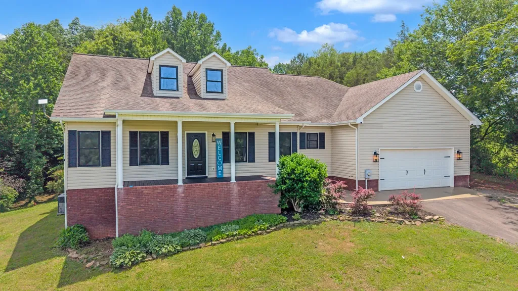 128 County Road 755 Riceville TN 37370