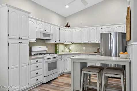 540 River Bend Drive Crossville TN 38555