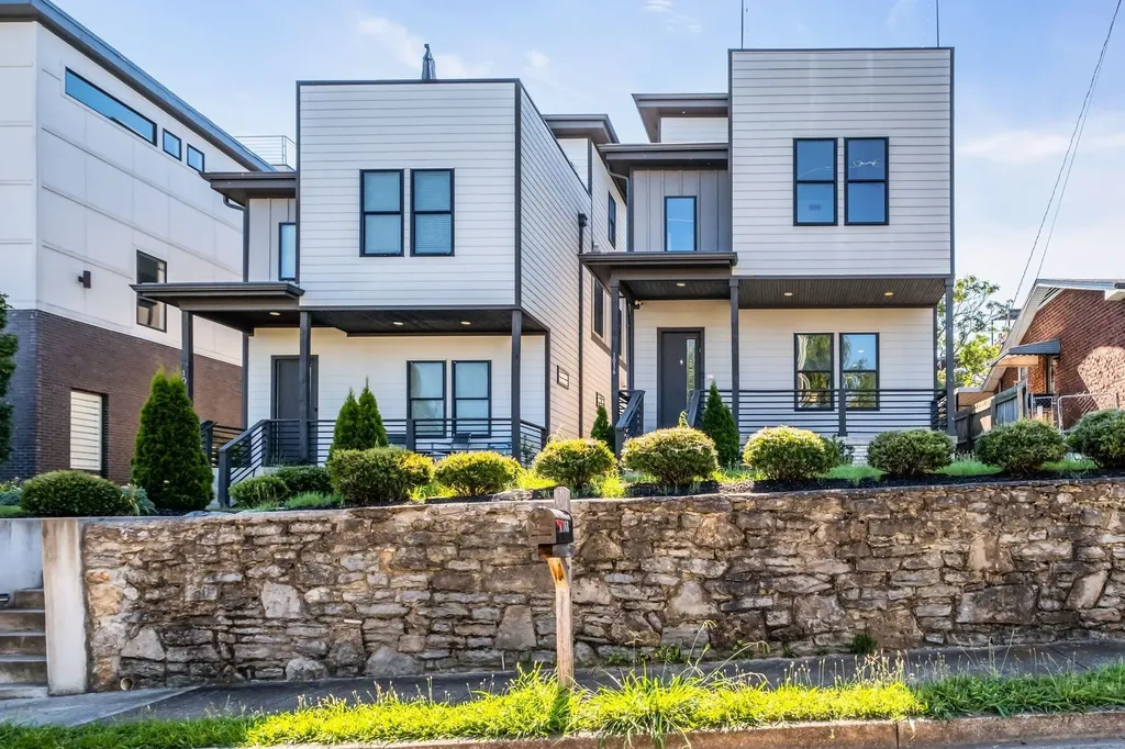 1016B 13th Ave, S Nashville TN 37212
