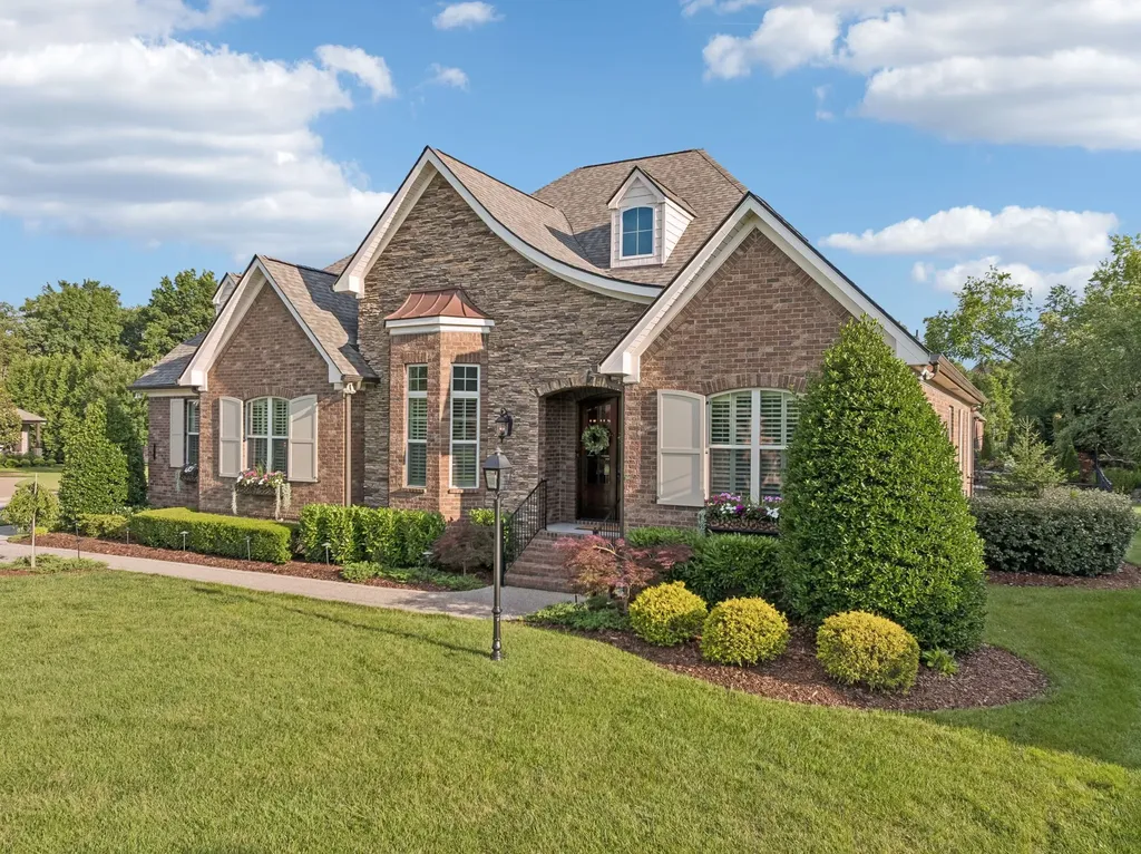 1663 Sunset Park Drive Nolensville TN 37135