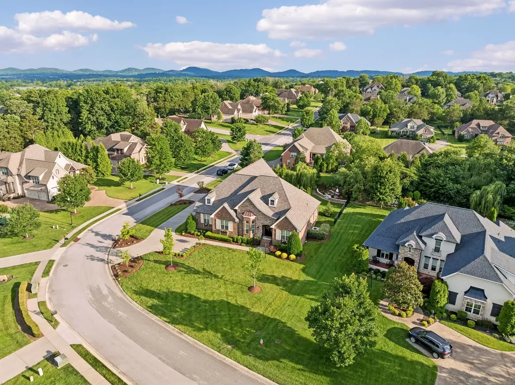 1663 Sunset Park Drive Nolensville TN 37135