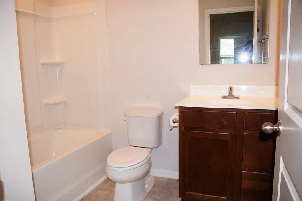 5745 Stardive Way Christiana TN 37037