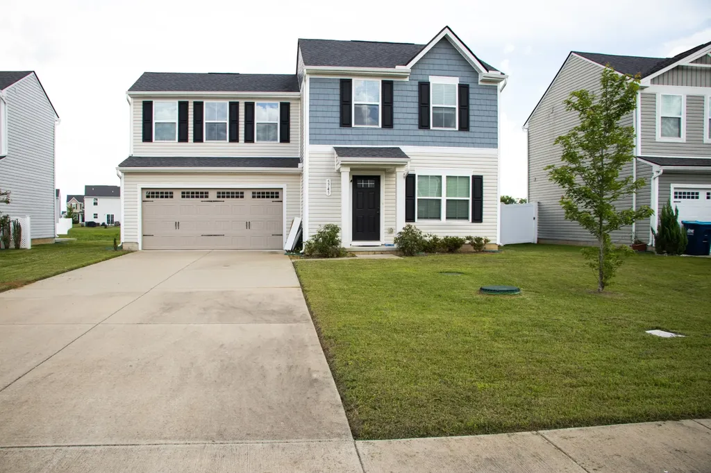 5745 Stardive Way Christiana TN 37037