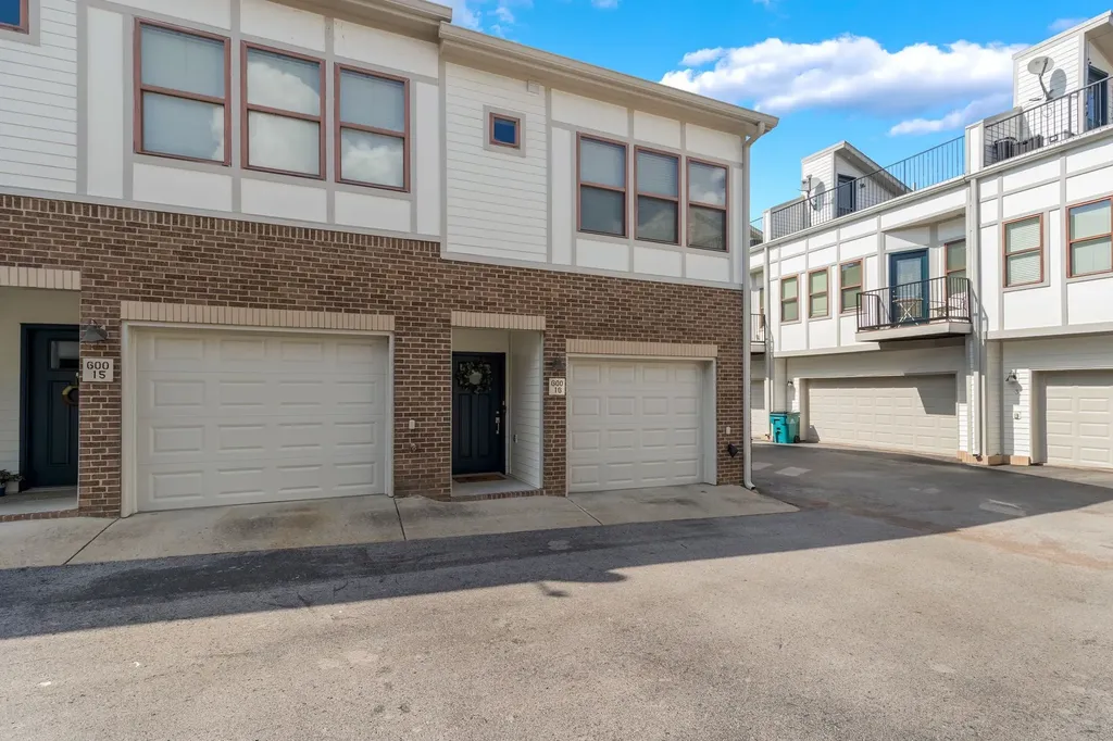 600 Garfield Street Nashville TN 37208