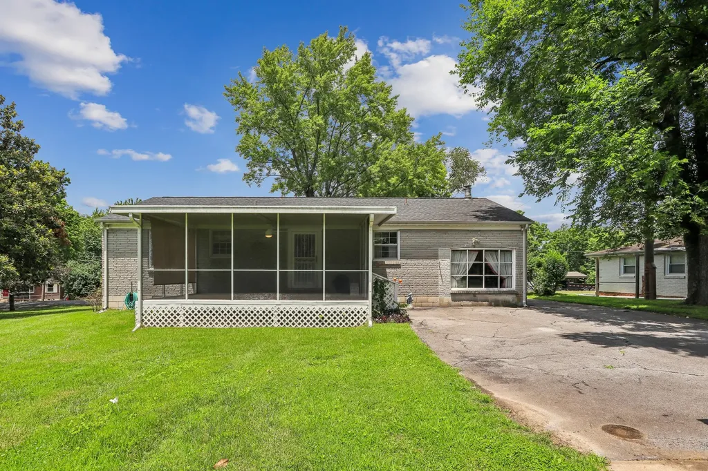 301 Raywood Court Nashville TN 37211