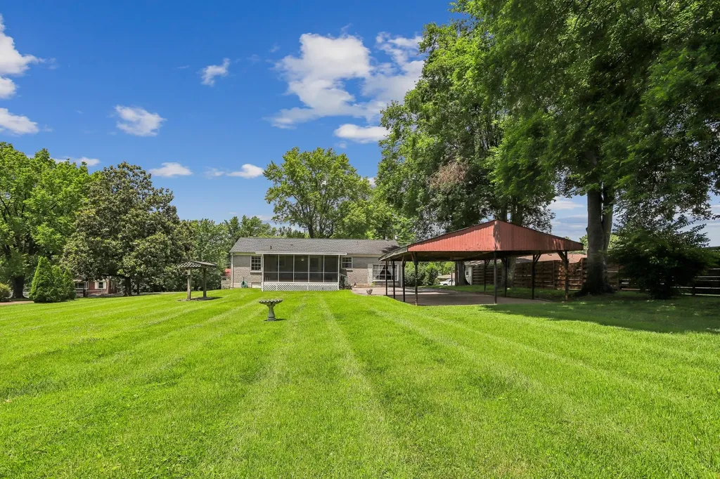 301 Raywood Court Nashville TN 37211