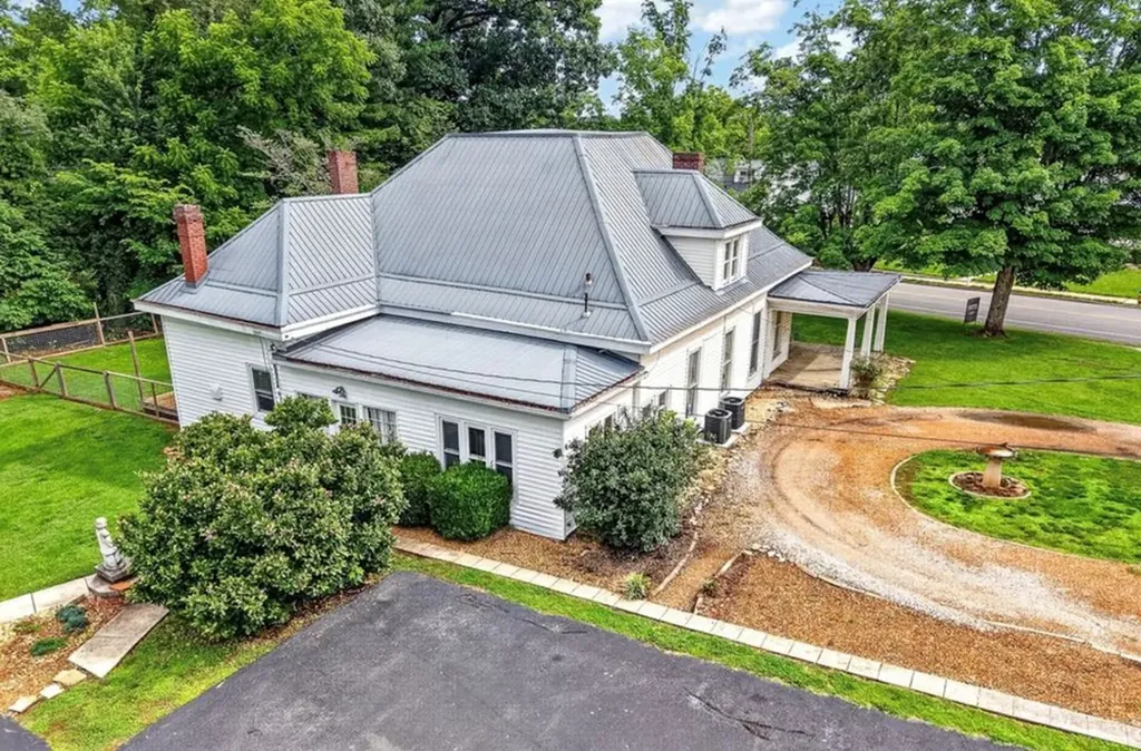 315 Gaines Street Sparta TN 38583