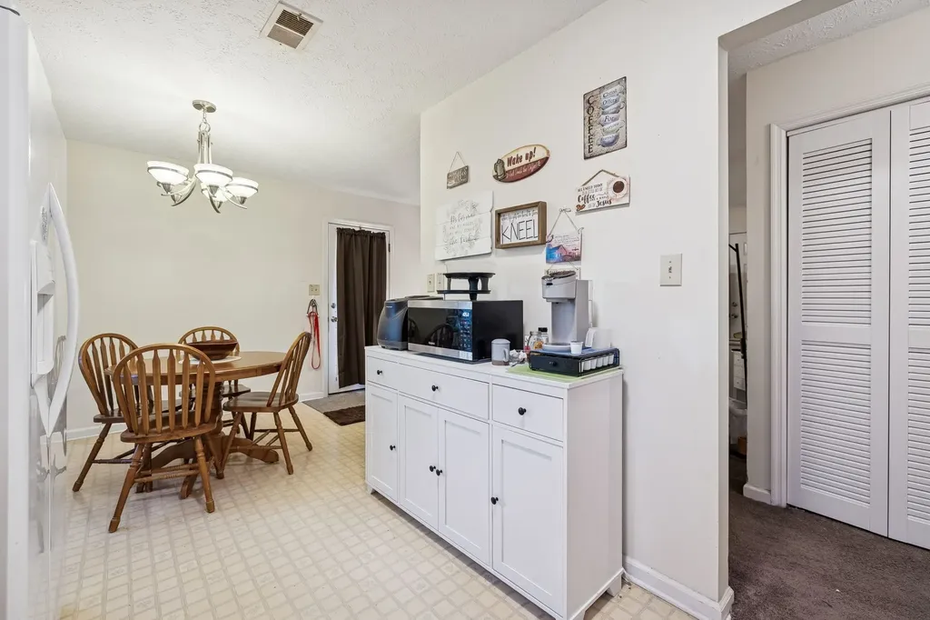 1337 Oaklawn Road Chapmansboro TN 37035