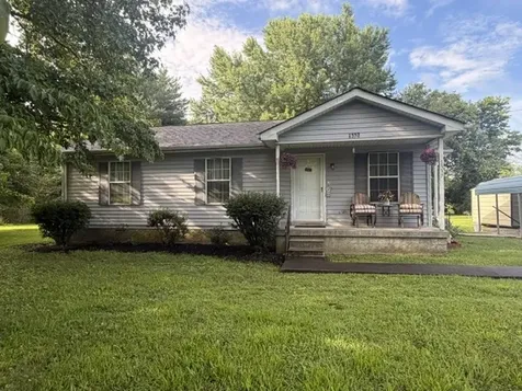 1337 Oaklawn Road Chapmansboro TN 37035