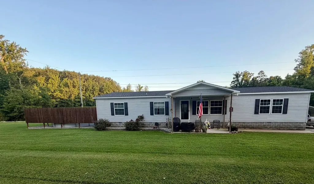 1881 Clifton Turnpike Waynesboro TN 38485