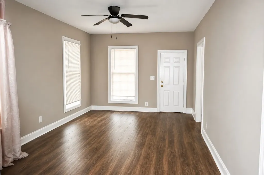 425 N Mccombs Street Martin TN 38237