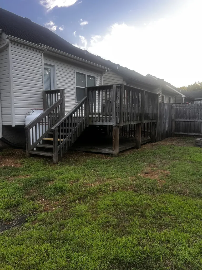 829 Shelton Circle Clarksville TN 37042