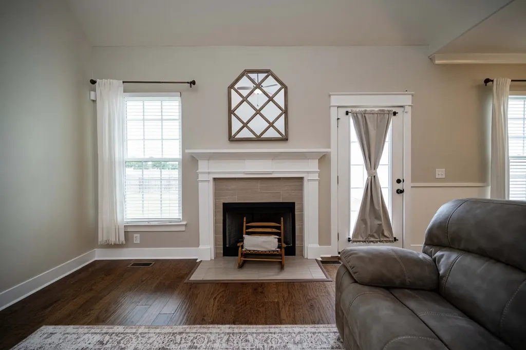 1048 Laramie Court Murfreesboro TN 37128