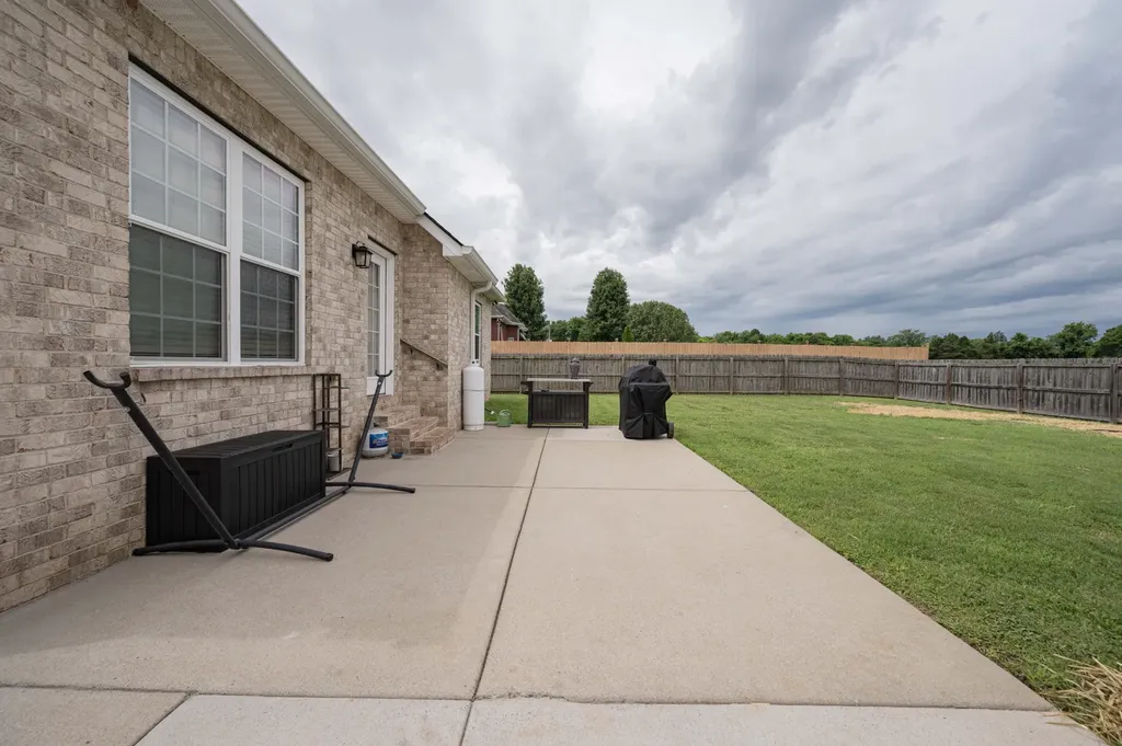 1048 Laramie Court Murfreesboro TN 37128