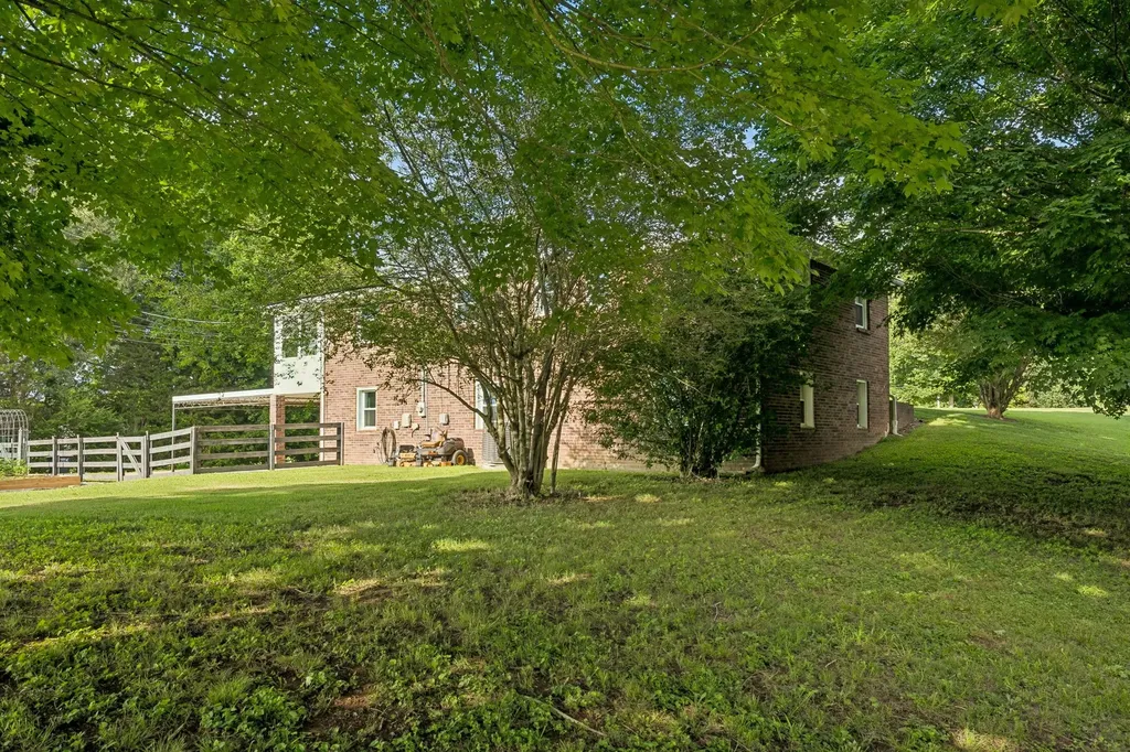1326 Shahan Road Ashland City TN 37015