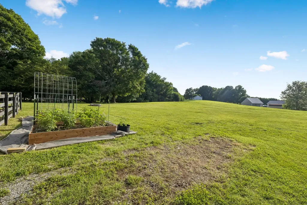 1326 Shahan Road Ashland City TN 37015