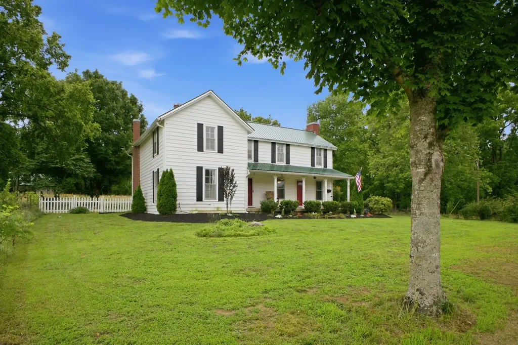 2650 Old Lebanon Dirt Road Mount Juliet TN 37122