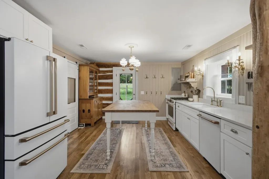 2650 Old Lebanon Dirt Road Mount Juliet TN 37122
