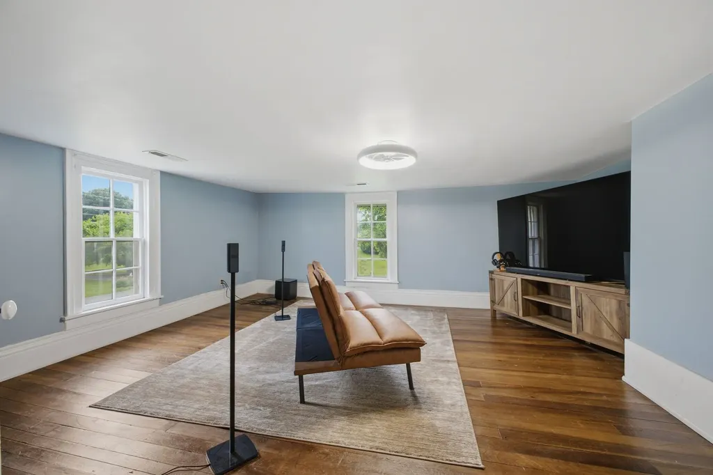 2650 Old Lebanon Dirt Road Mount Juliet TN 37122