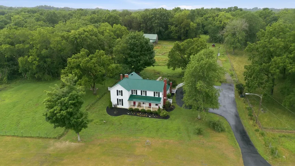 2650 Old Lebanon Dirt Road Mount Juliet TN 37122