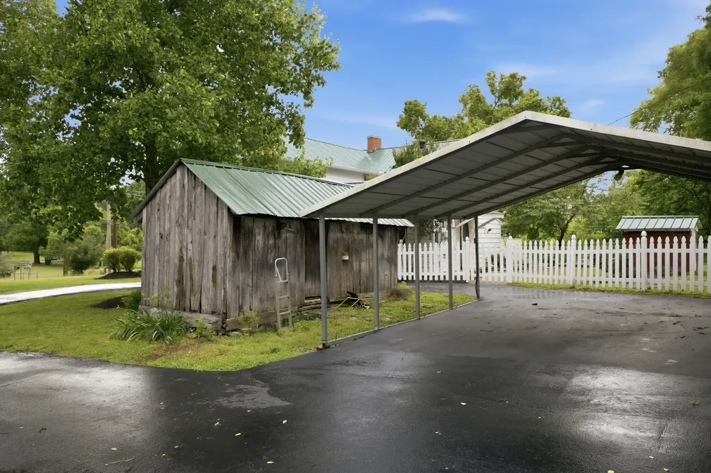 2650 Old Lebanon Dirt Road Mount Juliet TN 37122