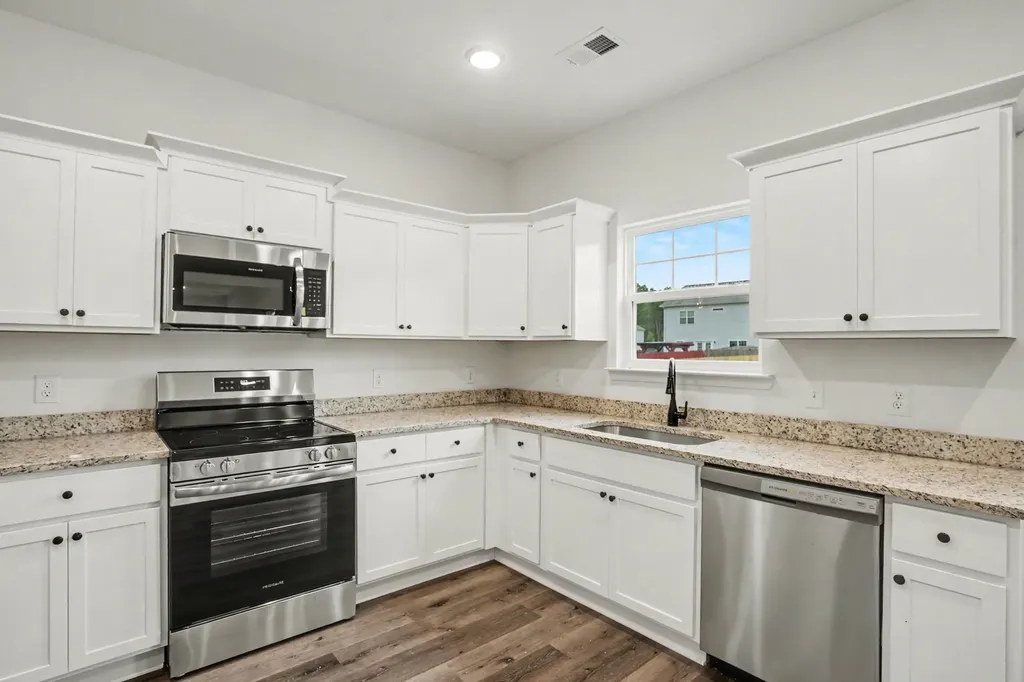225 Hannah Lee Hill Road La Vergne TN 37086