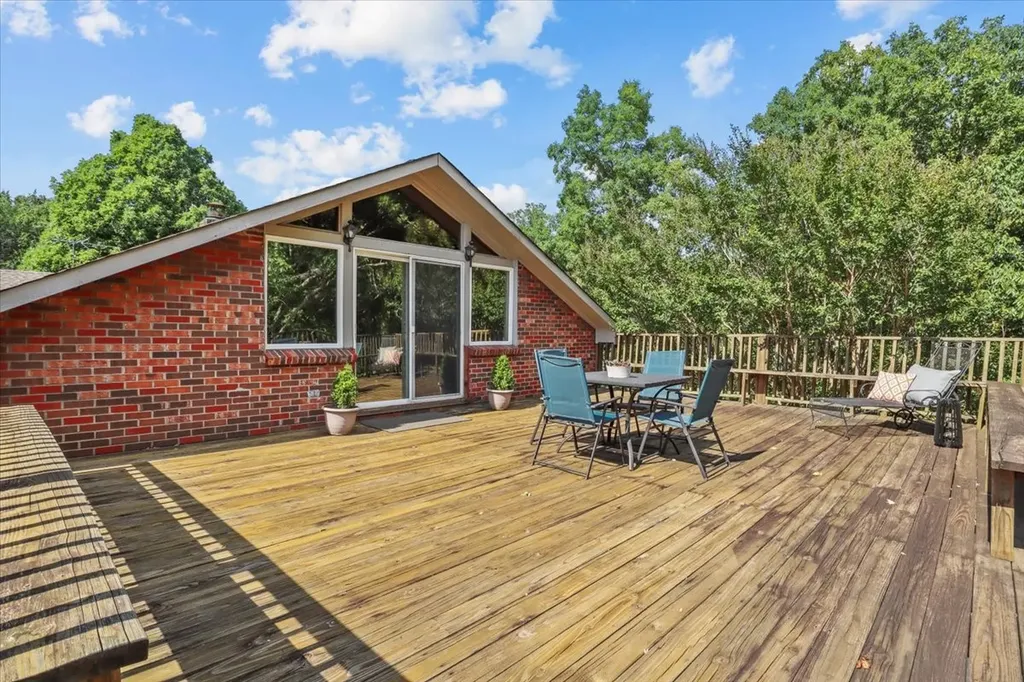 3438 Highway 13 N Waverly TN 37185