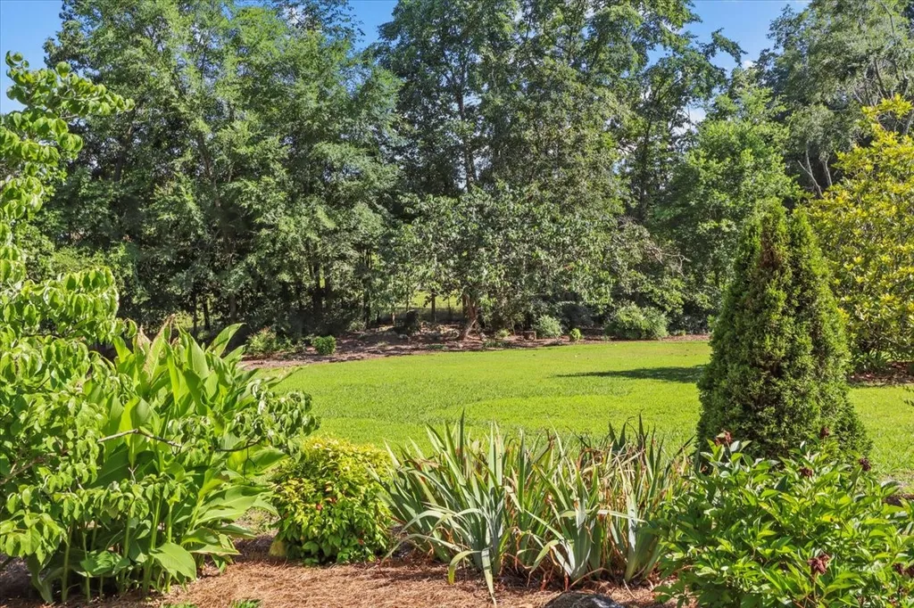 3438 Highway 13 N Waverly TN 37185