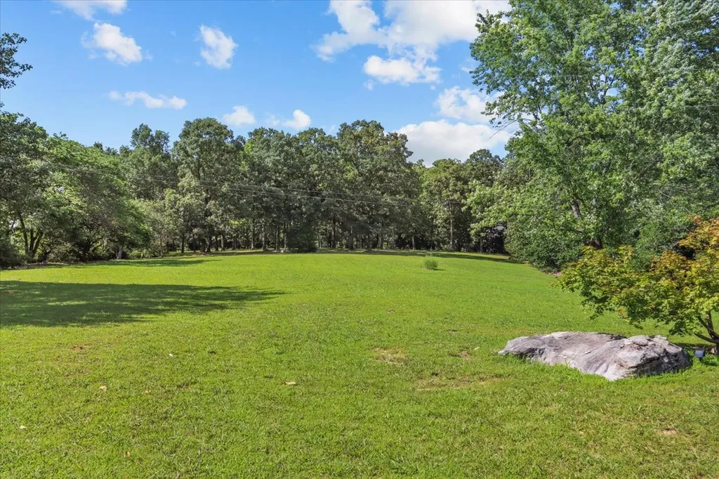 3438 Highway 13 N Waverly TN 37185