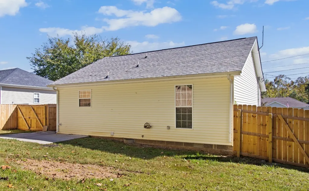 2766 Applemill Court Clarksville TN 37040