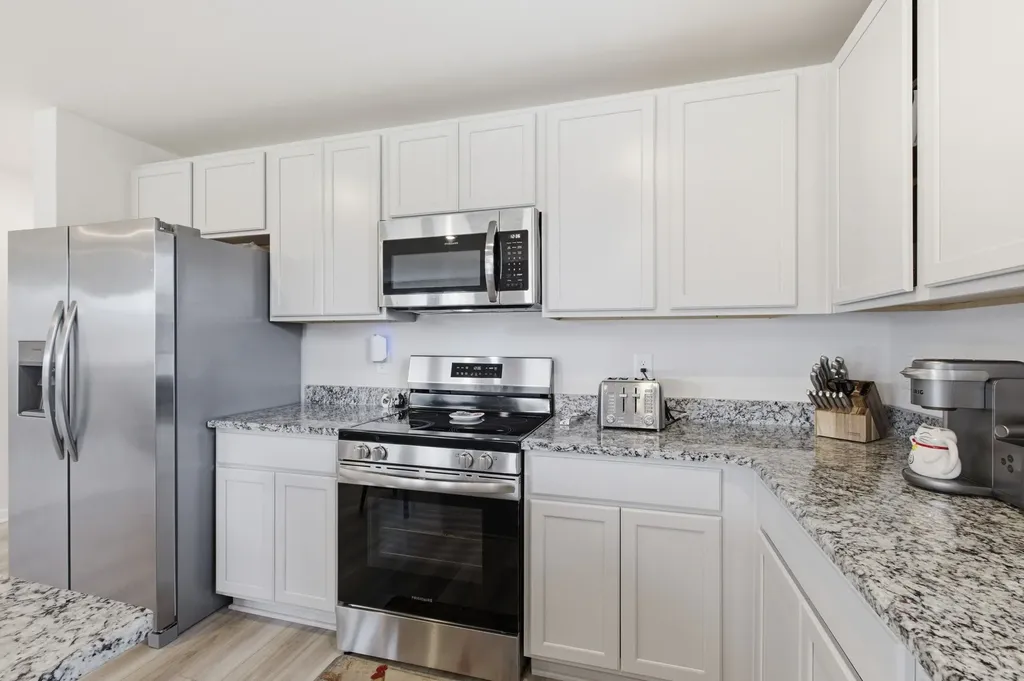 640 Cedar Brook Drive White House TN 37188