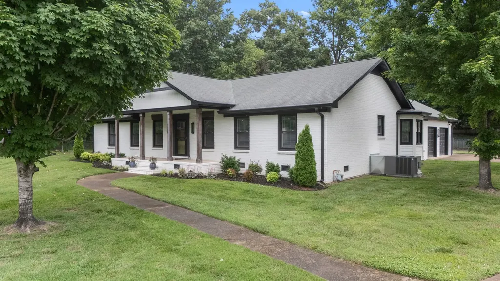 1430 Arrowhead Place Murfreesboro TN 37129