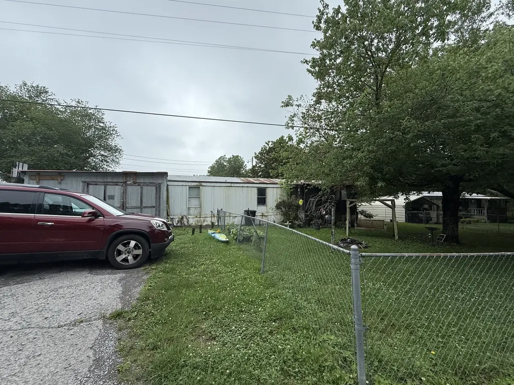 361 Flowertown Road Normandy TN 37360