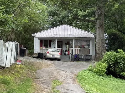 304 S Franklin Street Tullahoma TN 37388