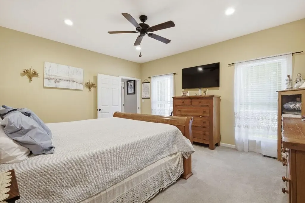 350 Piney Point Road Spring City TN 37381