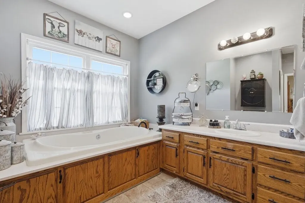 350 Piney Point Road Spring City TN 37381